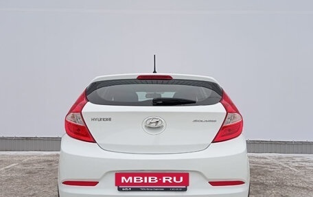 Hyundai Solaris II рестайлинг, 2015 год, 1 100 000 рублей, 6 фотография