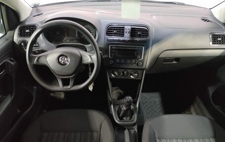 Volkswagen Polo VI (EU Market), 2015 год, 1 155 000 рублей, 9 фотография