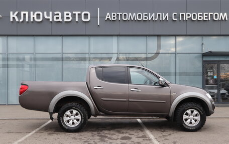 Mitsubishi L200 IV рестайлинг, 2014 год, 1 850 000 рублей, 14 фотография