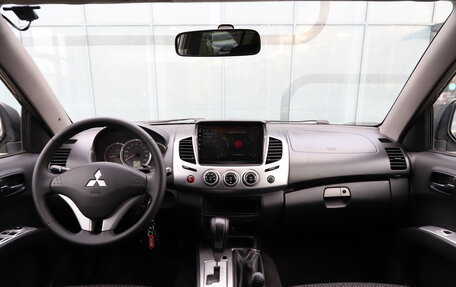 Mitsubishi L200 IV рестайлинг, 2014 год, 1 850 000 рублей, 19 фотография