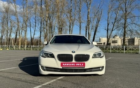 BMW 5 серия, 2011 год, 1 750 000 рублей, 2 фотография