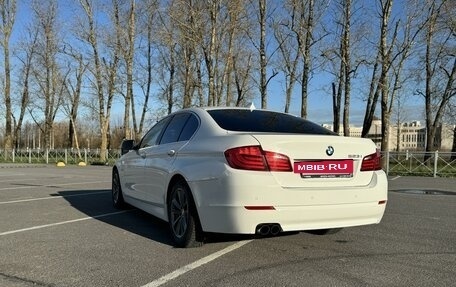 BMW 5 серия, 2011 год, 1 750 000 рублей, 17 фотография