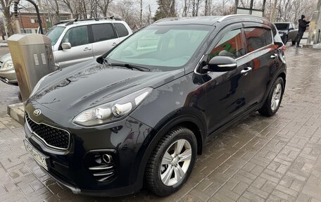 KIA Sportage IV рестайлинг, 2018 год, 2 600 000 рублей, 2 фотография