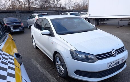 Volkswagen Polo VI (EU Market), 2014 год, 450 000 рублей, 2 фотография