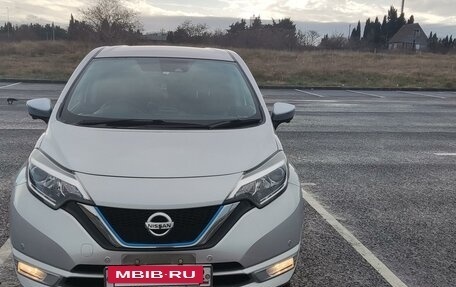 Nissan Note II рестайлинг, 2019 год, 1 375 000 рублей, 2 фотография