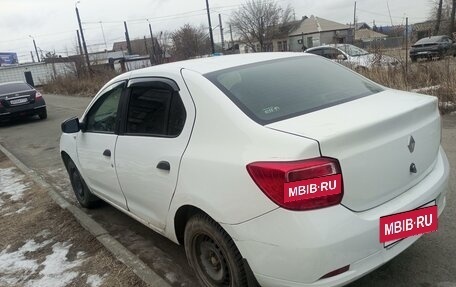 Renault Logan II, 2018 год, 450 000 рублей, 7 фотография