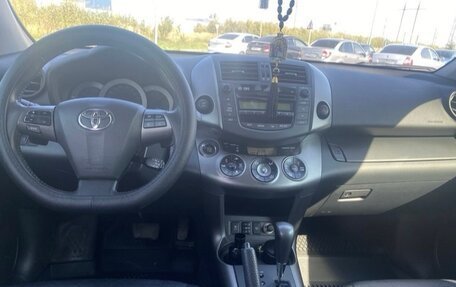 Toyota RAV4, 2011 год, 1 550 000 рублей, 7 фотография