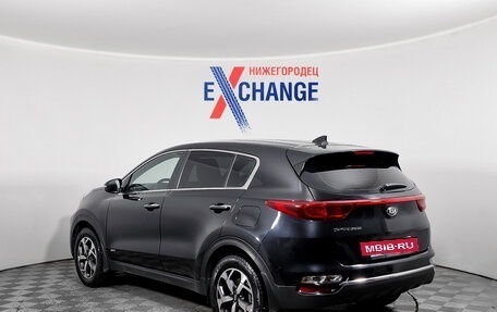 KIA Sportage IV рестайлинг, 2019 год, 2 359 000 рублей, 6 фотография