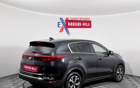 KIA Sportage IV рестайлинг, 2019 год, 2 359 000 рублей, 4 фотография