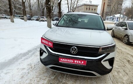 Volkswagen Taos, 2022 год, 2 750 000 рублей, 1 фотография