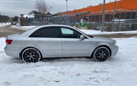 Hyundai Sonata VI, 2008 год, 900 000 рублей, 6 фотография