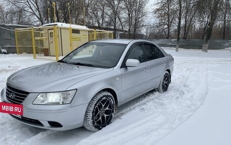 Hyundai Sonata VI, 2008 год, 900 000 рублей, 3 фотография