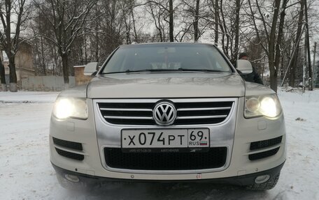 Volkswagen Touareg III, 2008 год, 1 500 000 рублей, 1 фотография