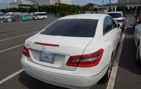 Mercedes-Benz E-Класс, 2011 год, 1 850 000 рублей, 6 фотография