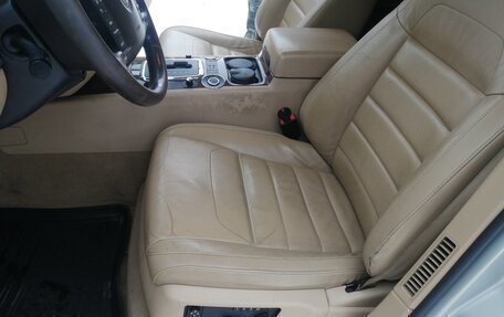 Volkswagen Touareg III, 2008 год, 1 500 000 рублей, 8 фотография