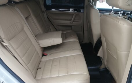 Volkswagen Touareg III, 2008 год, 1 500 000 рублей, 11 фотография