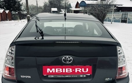 Toyota Prius, 2006 год, 750 000 рублей, 5 фотография