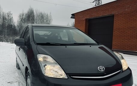 Toyota Prius, 2006 год, 750 000 рублей, 3 фотография