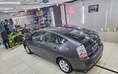 Toyota Prius, 2006 год, 750 000 рублей, 16 фотография