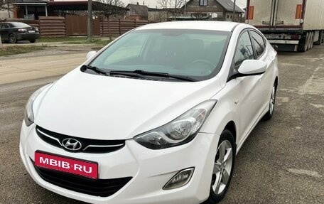 Hyundai Elantra V, 2013 год, 1 080 000 рублей, 1 фотография