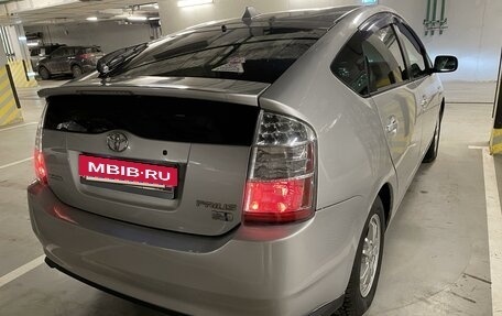 Toyota Prius, 2007 год, 750 000 рублей, 19 фотография