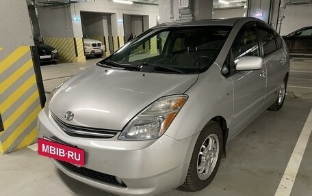 Toyota Prius, 2007 год, 750 000 рублей, 23 фотография