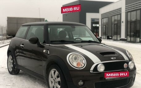 MINI Hatch, 2009 год, 950 000 рублей, 3 фотография