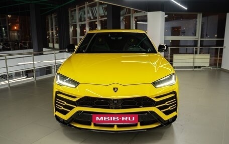 Lamborghini Urus I, 2021 год, 30 495 000 рублей, 2 фотография