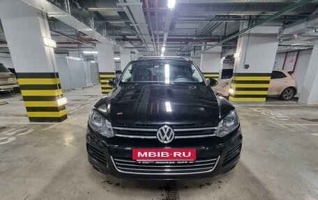 Volkswagen Touareg III, 2014 год, 3 100 000 рублей, 2 фотография