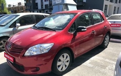 Toyota Auris II, 2011 год, 1 300 000 рублей, 1 фотография