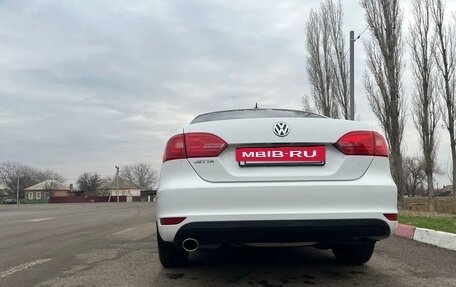 Volkswagen Jetta VI, 2012 год, 1 400 000 рублей, 3 фотография