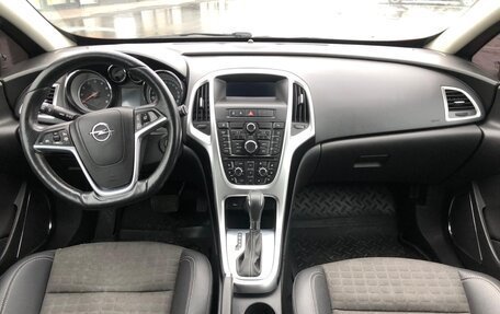 Opel Astra J, 2012 год, 1 030 000 рублей, 11 фотография