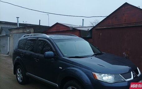 Mitsubishi Outlander III рестайлинг 3, 2008 год, 1 300 000 рублей, 7 фотография