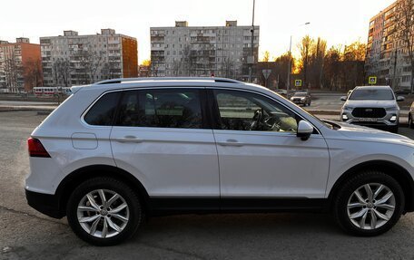 Volkswagen Tiguan II, 2020 год, 3 500 000 рублей, 6 фотография