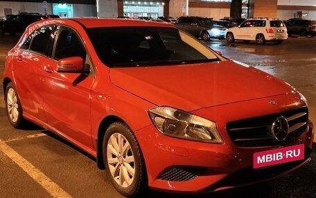 Mercedes-Benz A-Класс, 2013 год, 1 400 000 рублей, 2 фотография