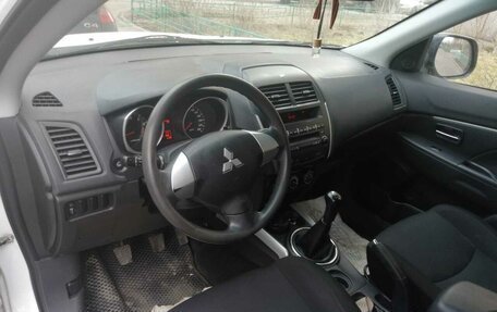 Mitsubishi ASX I рестайлинг, 2012 год, 1 300 000 рублей, 9 фотография