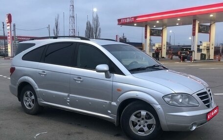 SsangYong Rodius I, 2005 год, 850 000 рублей, 1 фотография