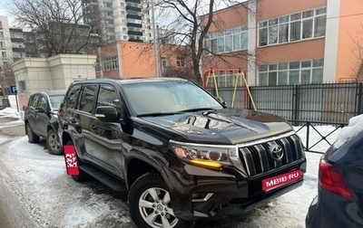 Toyota Land Cruiser Prado 150 рестайлинг 2, 2017 год, 3 550 000 рублей, 1 фотография