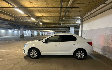 Renault Logan II, 2018 год, 1 200 000 рублей, 2 фотография