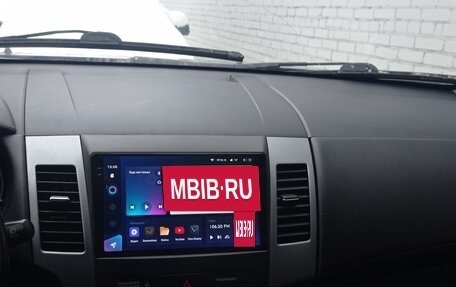 Mitsubishi Outlander III рестайлинг 3, 2010 год, 1 300 000 рублей, 6 фотография