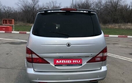 SsangYong Rodius I, 2005 год, 850 000 рублей, 2 фотография