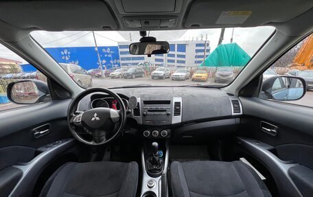 Mitsubishi Outlander III рестайлинг 3, 2007 год, 868 000 рублей, 23 фотография