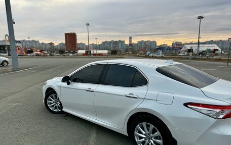 Toyota Camry, 2019 год, 2 900 000 рублей, 12 фотография