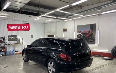 Mercedes-Benz R-Класс, 2007 год, 975 000 рублей, 2 фотография