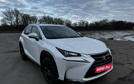 Lexus NX I, 2016 год, 2 650 000 рублей, 10 фотография