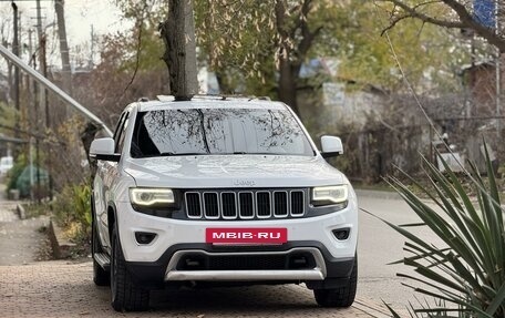 Jeep Grand Cherokee, 2013 год, 2 700 000 рублей, 2 фотография