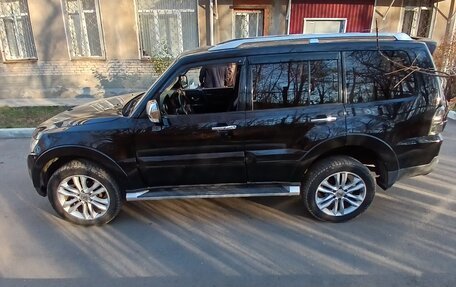 Mitsubishi Pajero IV, 2008 год, 1 600 000 рублей, 5 фотография