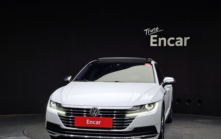 Volkswagen Arteon I, 2021 год, 2 750 000 рублей, 2 фотография