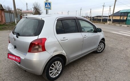 Toyota Vitz, 2005 год, 627 000 рублей, 2 фотография