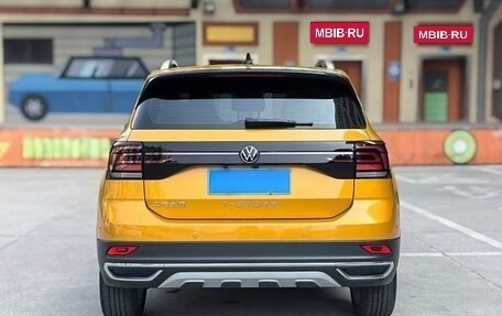 Volkswagen T-Cross I, 2021 год, 1 600 000 рублей, 4 фотография